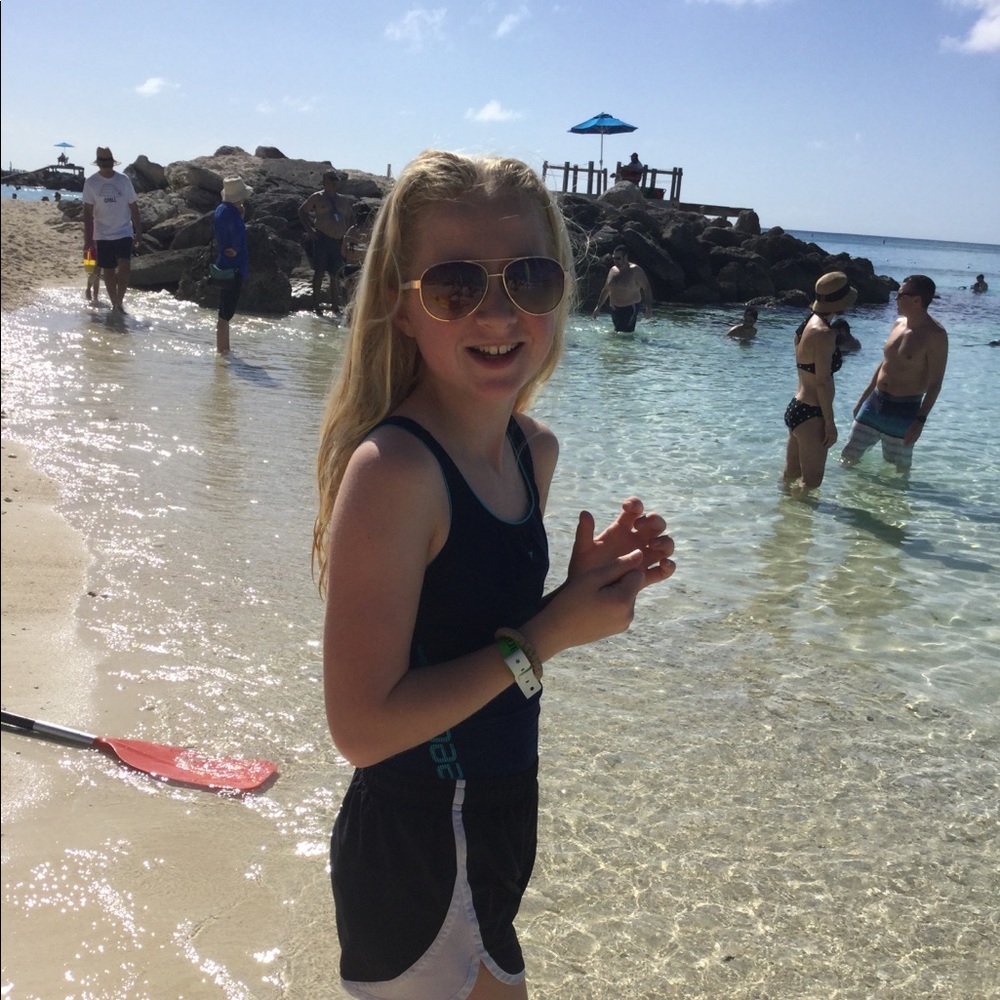 Meet your Posher, Hailey